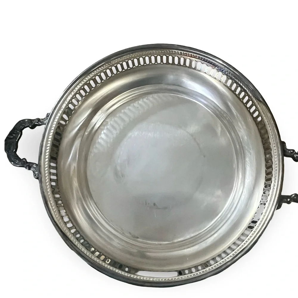 Antique “Baroque” Wallace 721 Silver Plate 2 Quart Covered Casserole Dish